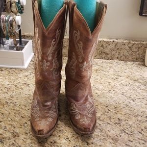 Corral cowboy boots